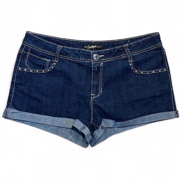 Y2K women’s SouthPole booty shorts - Picture 1 of 4